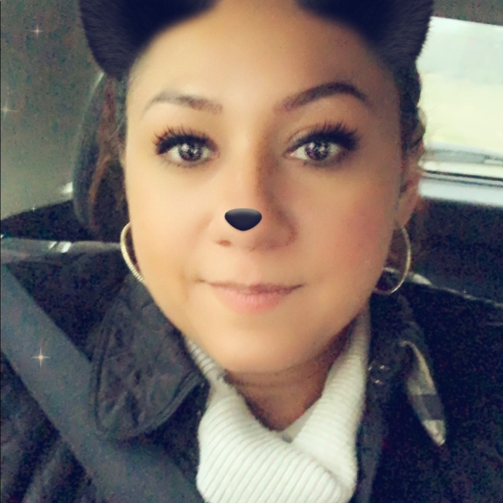 Meet your Posher, Joanna